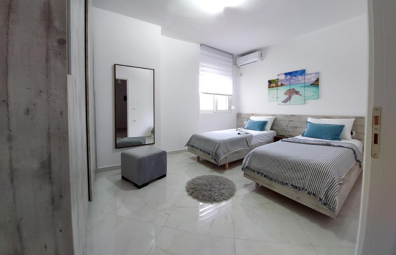 Cirasola Home - White Residence 1 Саранда Екстер'єр фото